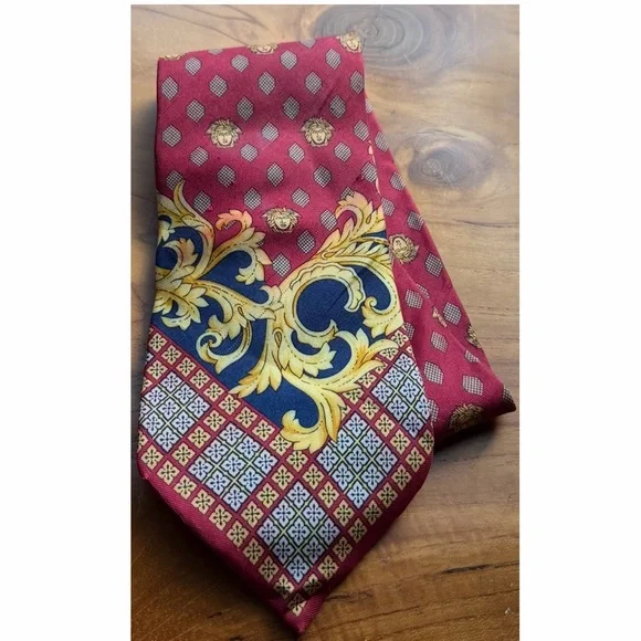Versace Handmade Elegant Red & Gold Men's Tie